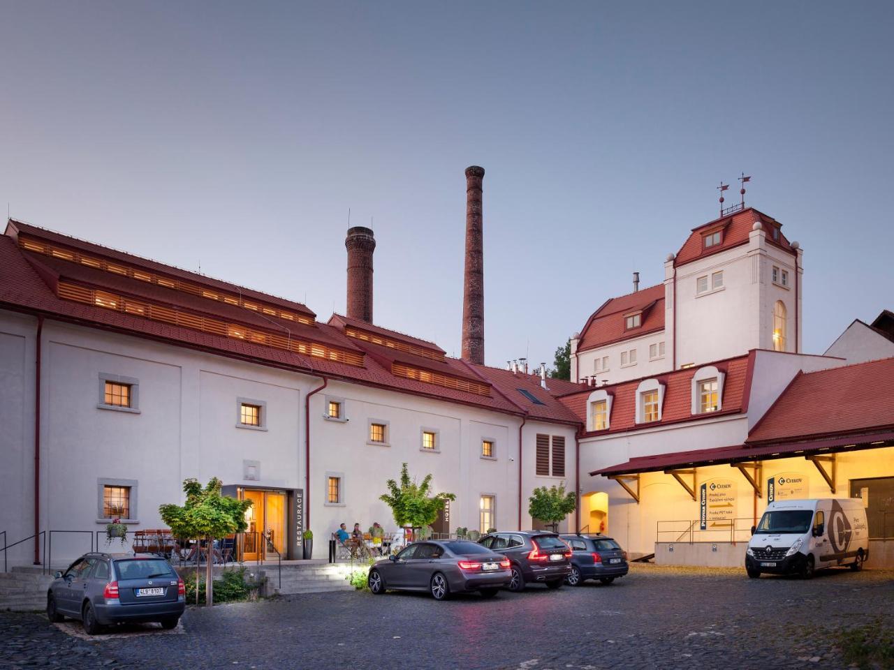 Hotel Kleis Cvikov Bagian luar foto