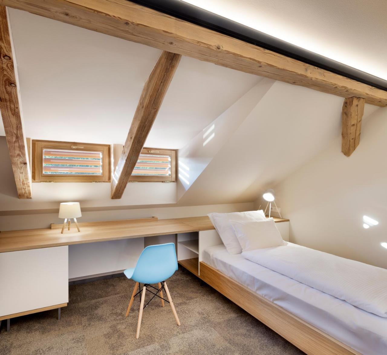 Hotel Kleis Cvikov Bagian luar foto