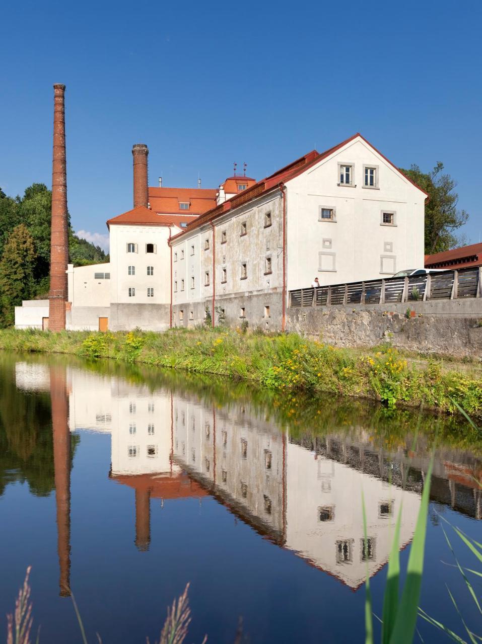 Hotel Kleis Cvikov Bagian luar foto
